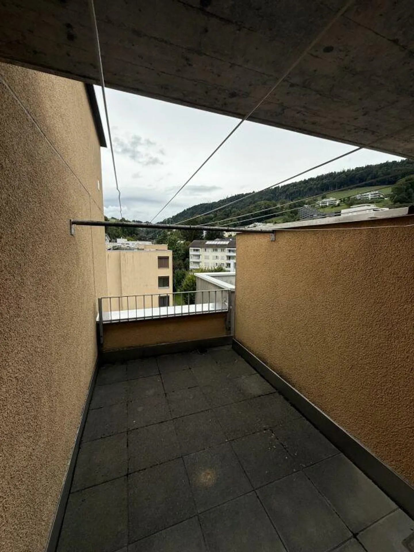 Looking for a temporary home? - Photo 14 of 16
