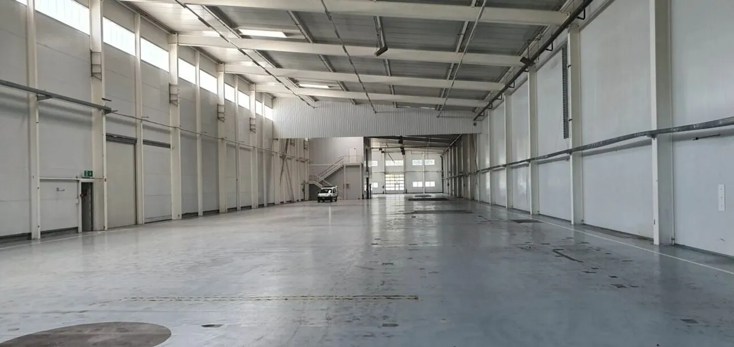 Terrains à louer 5640 m2 divisibles 2500 m2 - Photo 6 sur 9