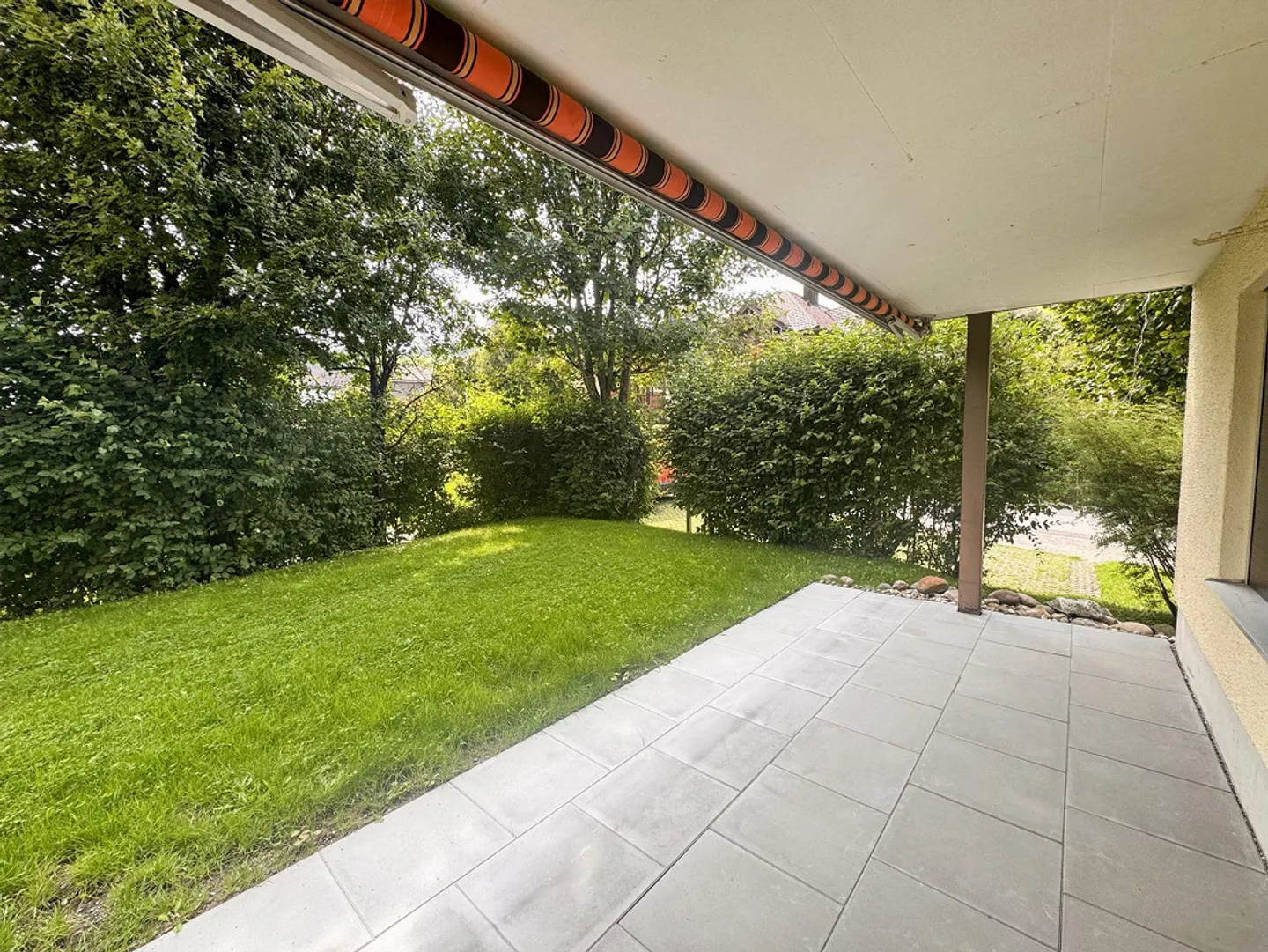 Charmante 4.5-Zimmerwohnung mit gemütlichem Sitzplatz - Foto 12 von 14