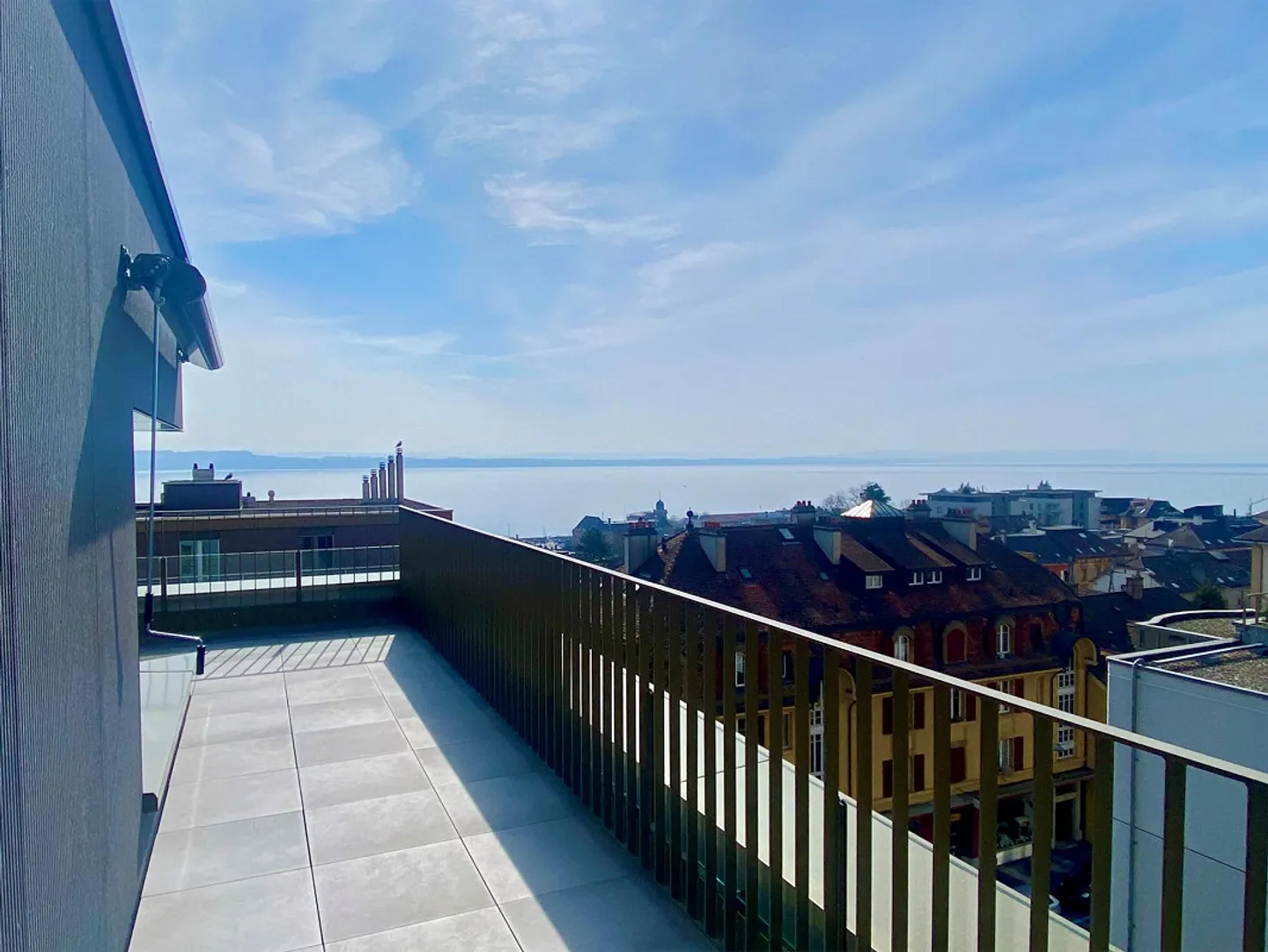Wunderschöne Penthouse mit Panoramablick auf den See - Foto 10 von 10