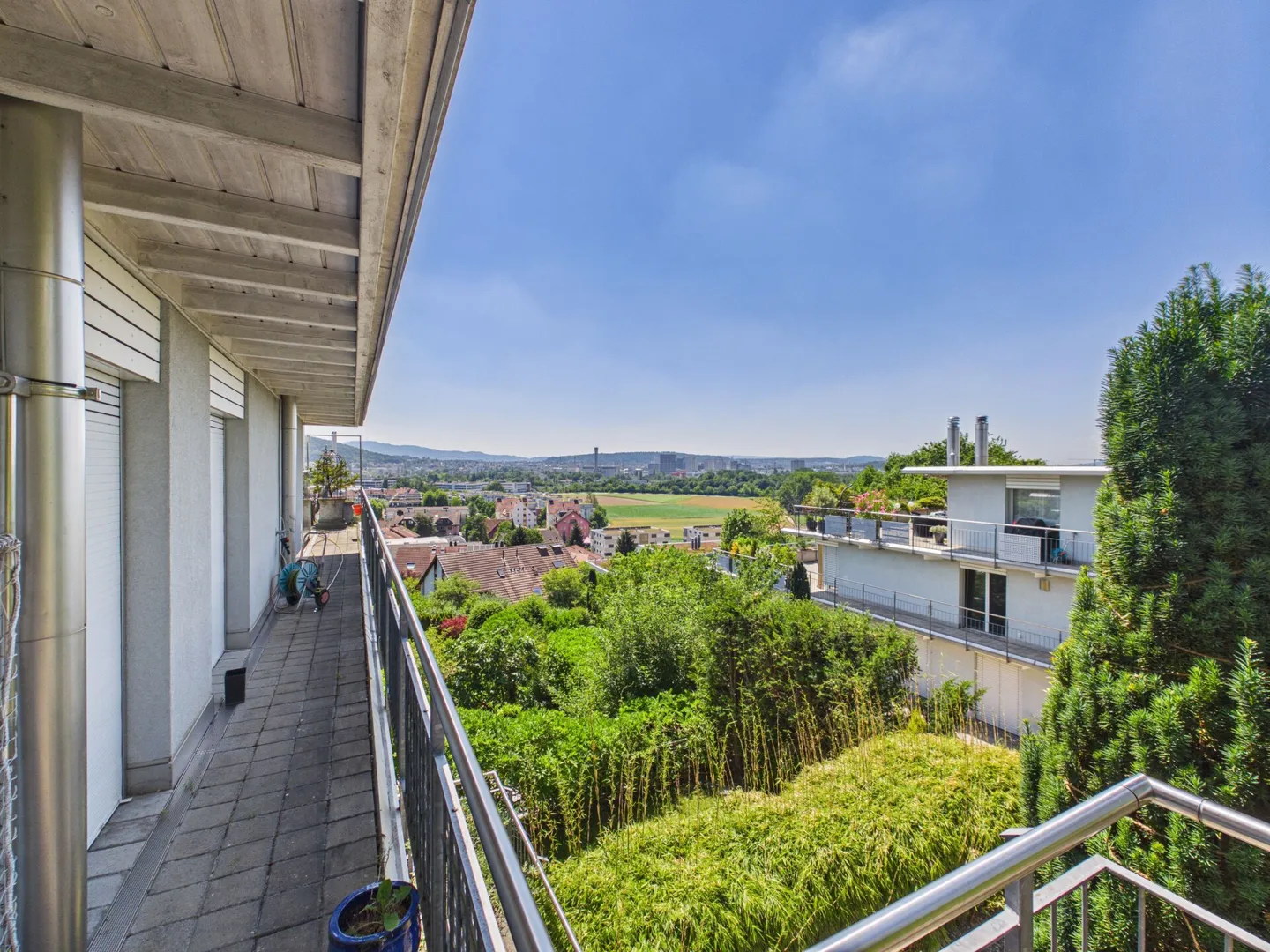 Appartamento attico con terrazza a Wallisellen - Foto 4 di 8