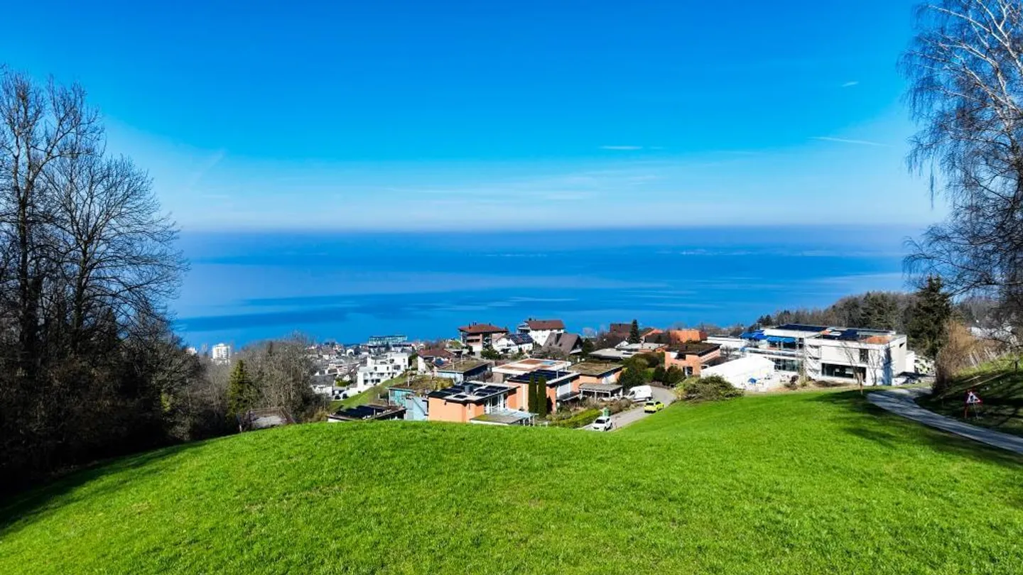 Baugrundstück mit Panoramasicht - Foto 3 von 4