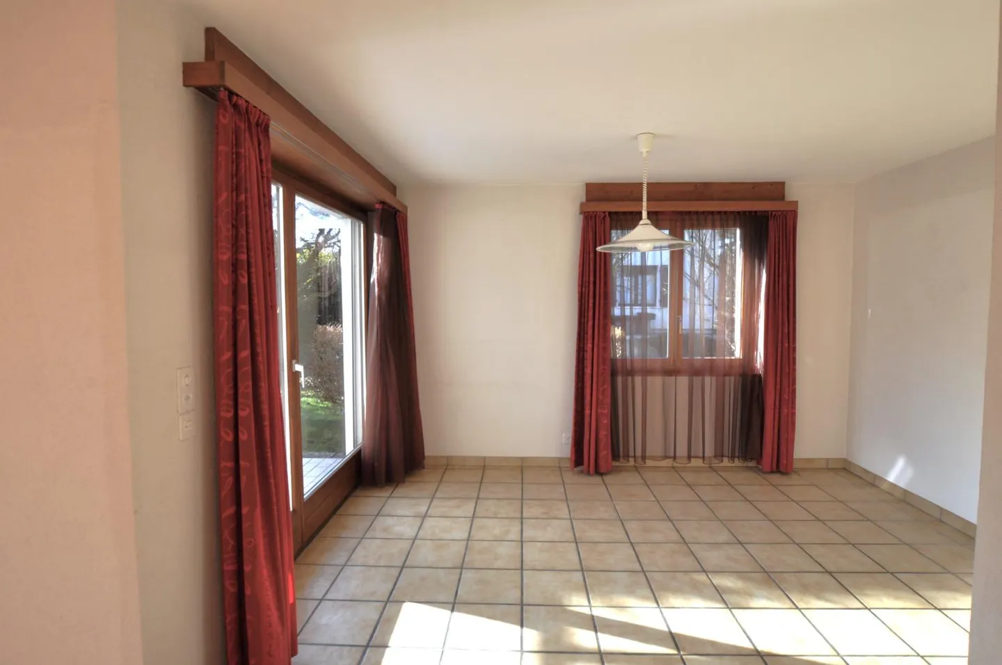 Charmante Maison de Ville avec Terrasse - Photo 4 sur 21