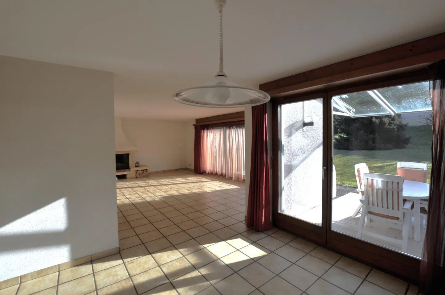 Charmante Maison de Ville avec Terrasse - Photo 5 sur 21