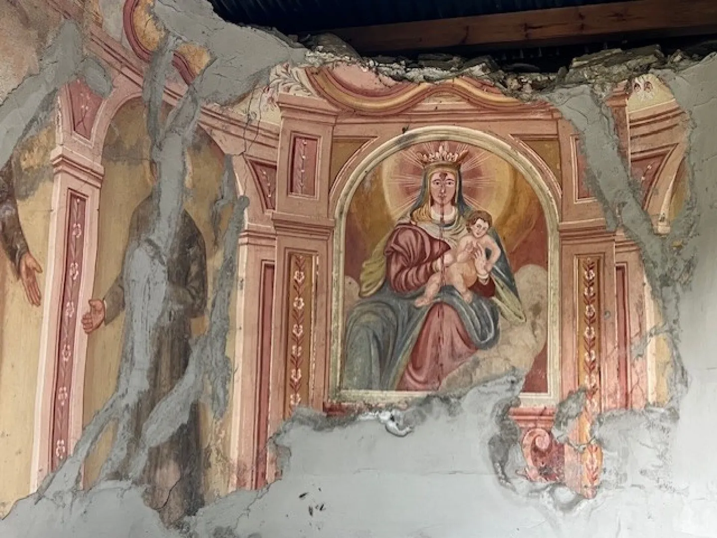 Maison romantique de 3 pièces à Rossura en tant que résidence de vacances - Photo 4 sur 16