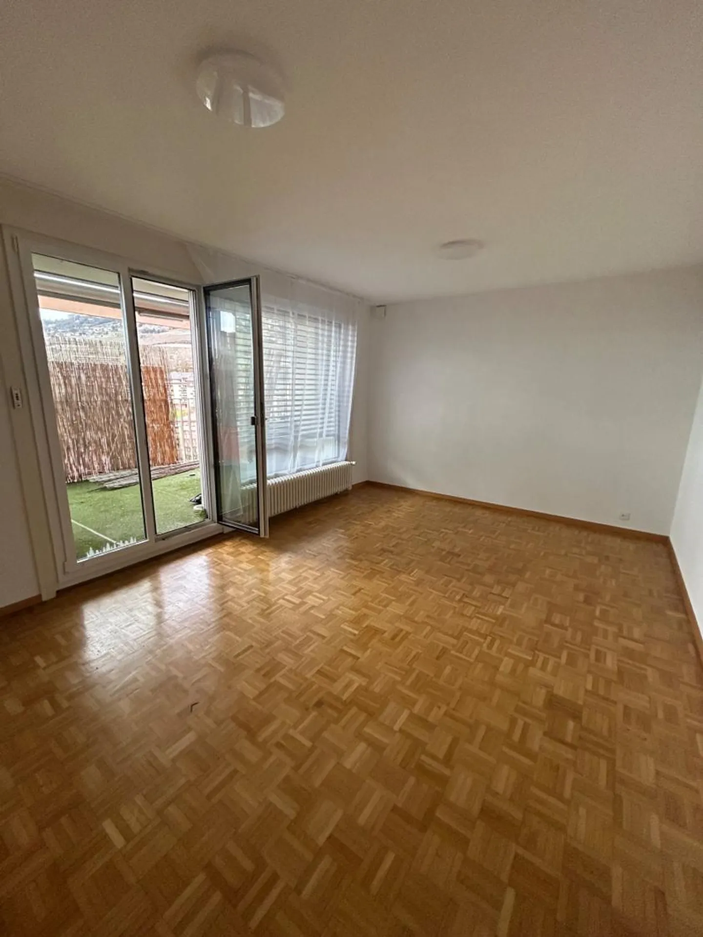 Vevey - Avenue de Pra 43 - 3.5-room apartment on the 2nd floor - Photo 1 of 6