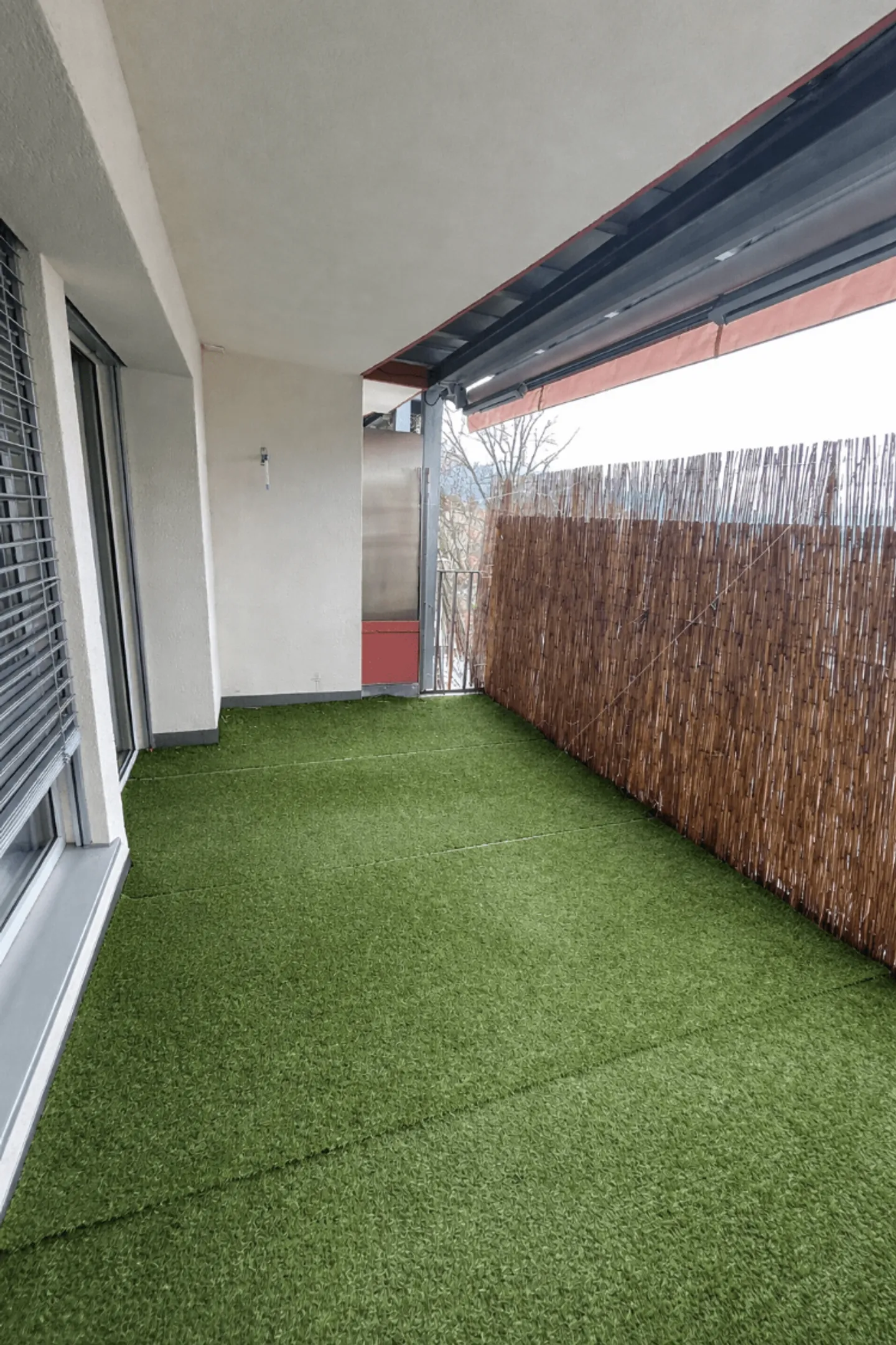 Vevey - Avenue de Pra 43 - 3.5-room apartment on the 2nd floor - Photo 2 of 6