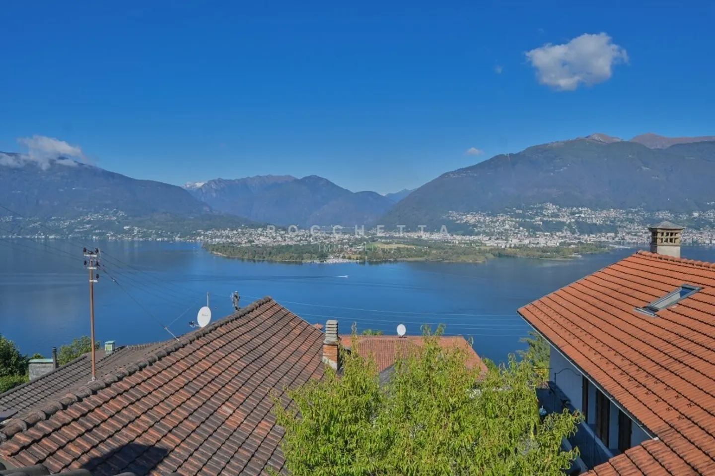 Affascinante casa ticinese con vista - Foto 2 di 15