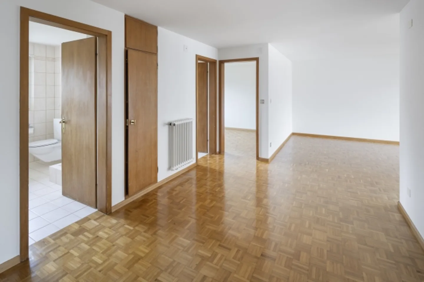 «Rohdiamant an schöner Lage zum Gestalten und Verwirklichen» - Photo 9 of 14