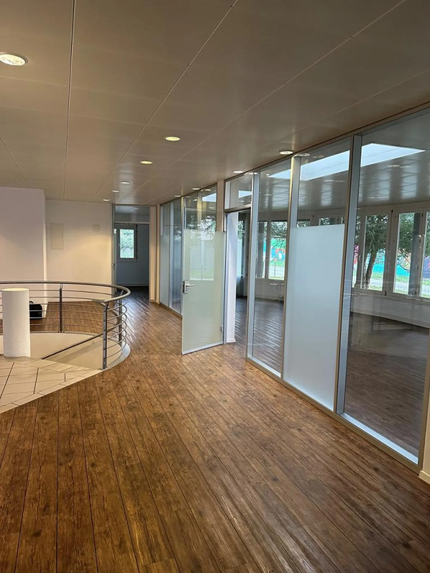 Un intero edificio per la tua attività - Foto 2 di 12