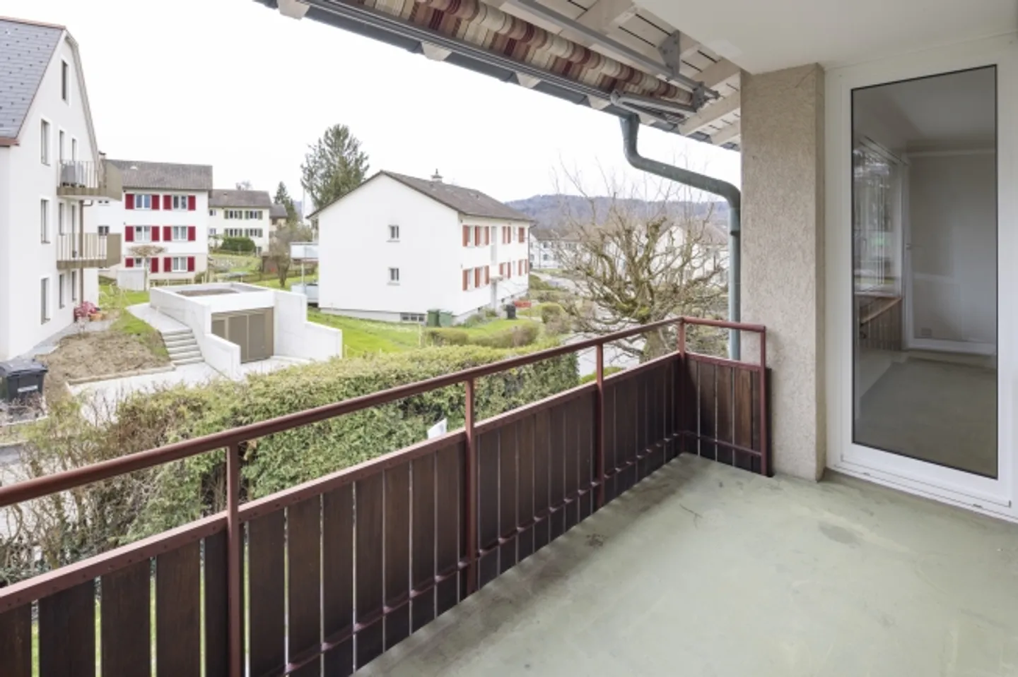 «Rohdiamant an schöner Lage zum Gestalten und Verwirklichen» - Photo 11 of 14