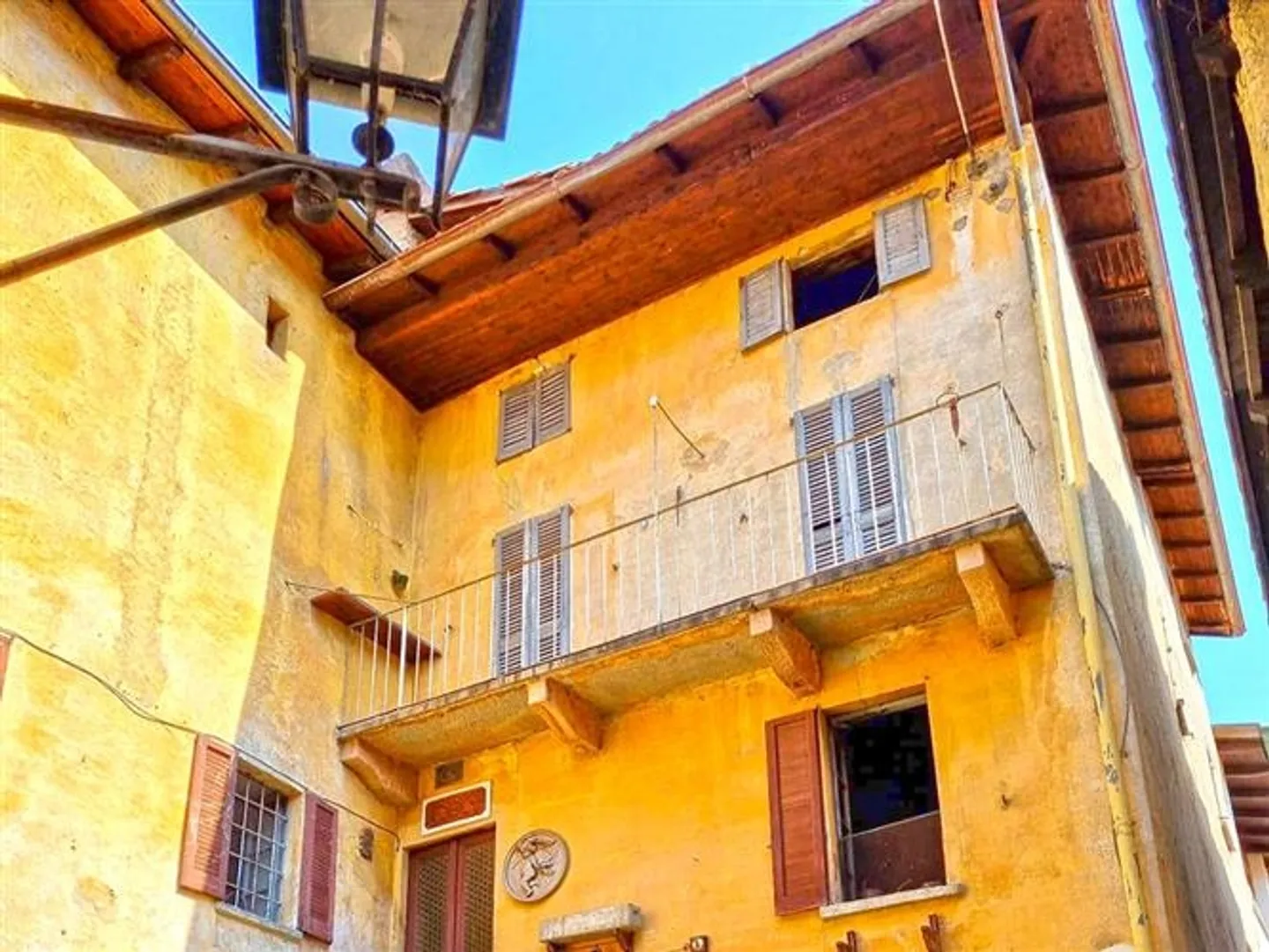 MORCOTE - BELLE MAISON INDIVIDUELLE - 7.5 PIÈCES - Photo 3 sur 6
