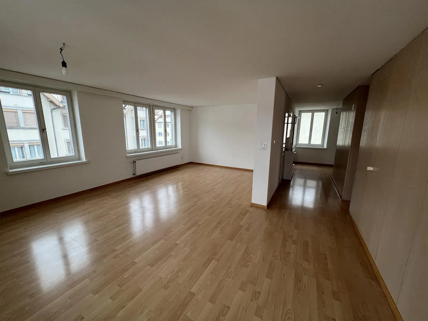 Belle et spacieuse maisonette à louer - Photo 4 sur 12