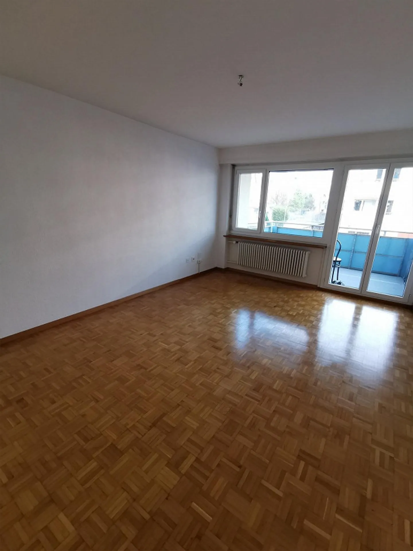 Quiet neighborhood - Photo 2 of 5