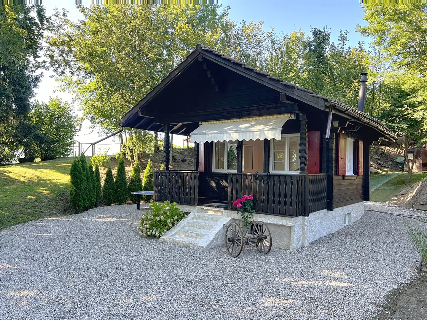 Chalet per le vacanze - Foto 1 di 7