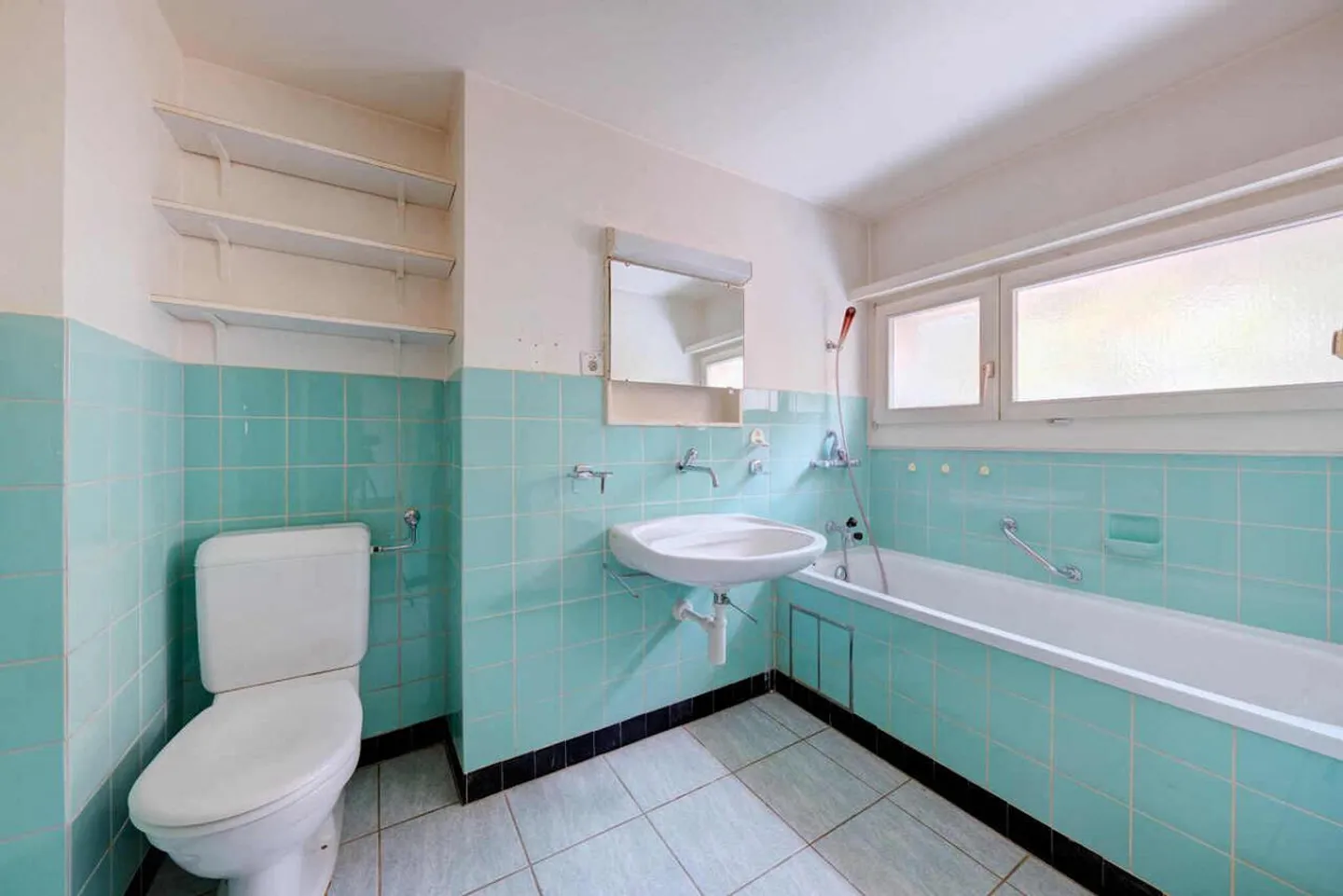 Propriété individuelle comme objet de rénovation ou parcelle de terrain à bâtir - Photo 12 sur 24