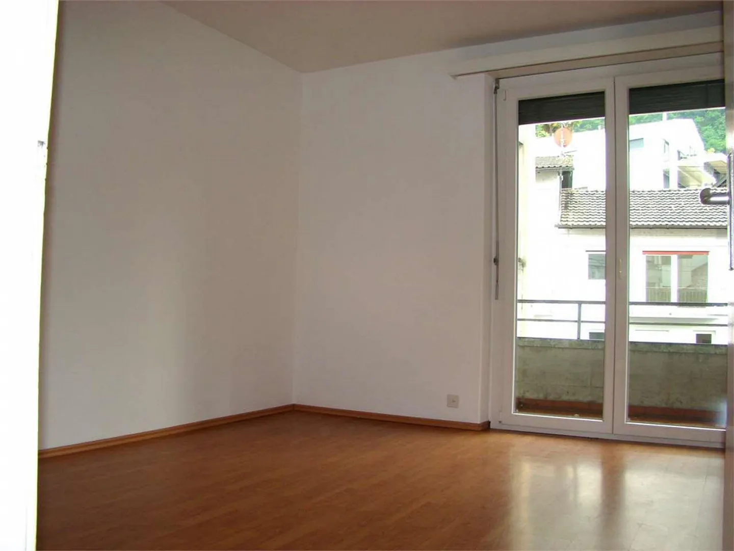 Appartamento spazioso con vista lago - Foto 5 di 13