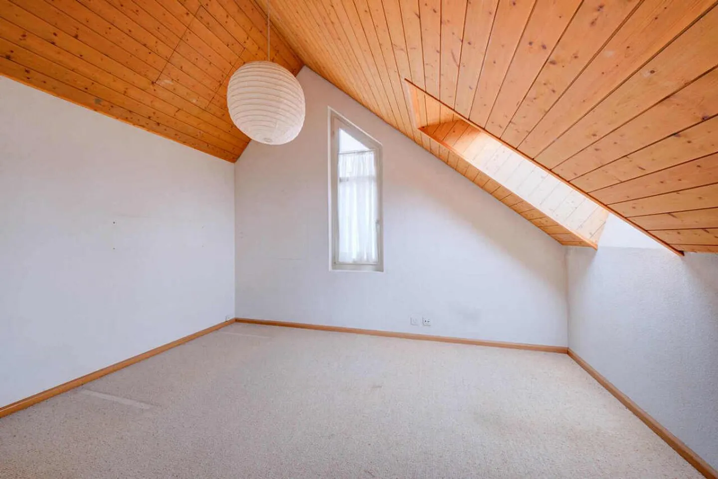 Propriété individuelle comme objet de rénovation ou parcelle de terrain à bâtir - Photo 19 sur 24