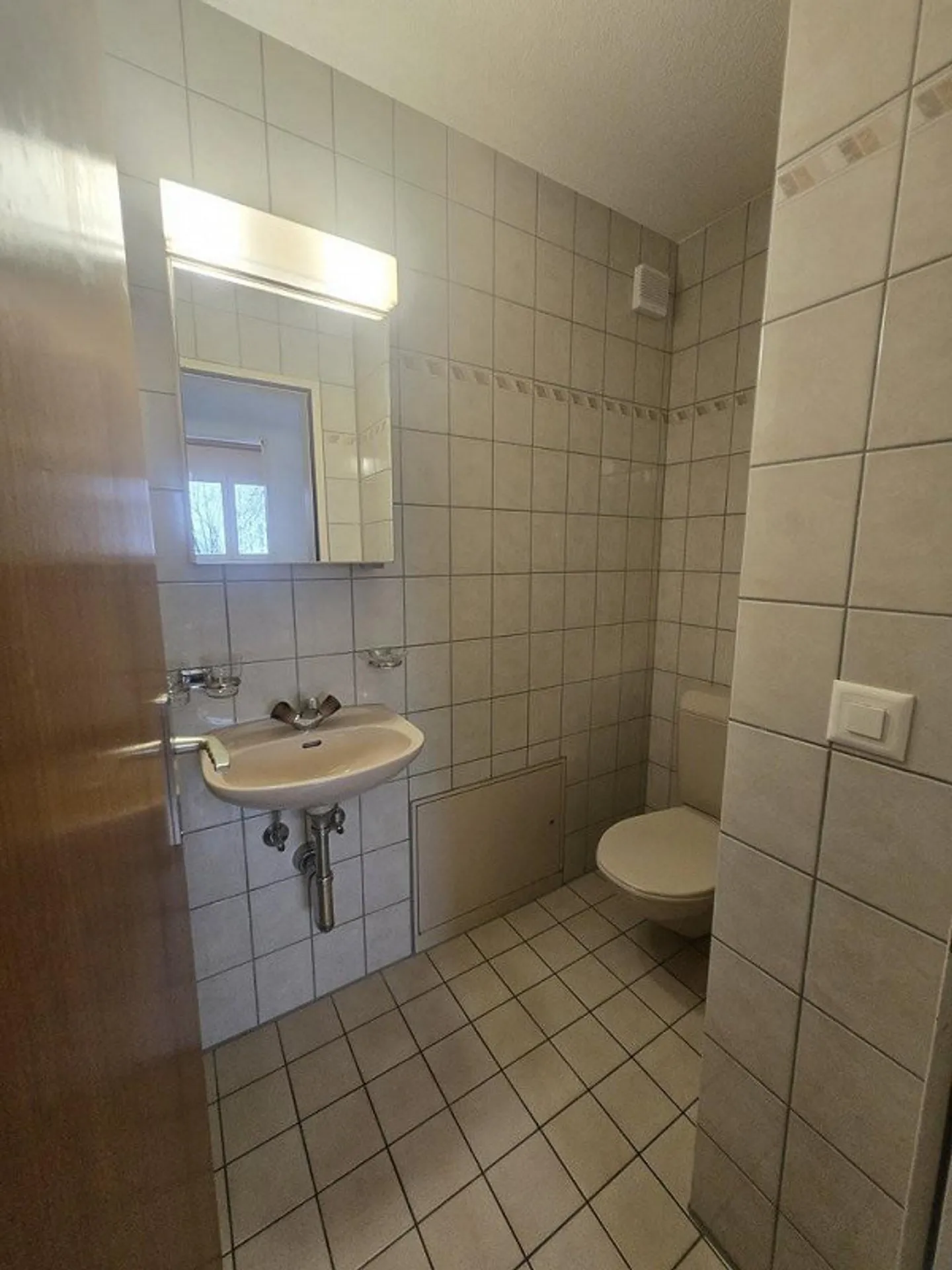 Appartamento duplex di 4.5 locali con giardino in affitto a Port - Foto 5 di 12