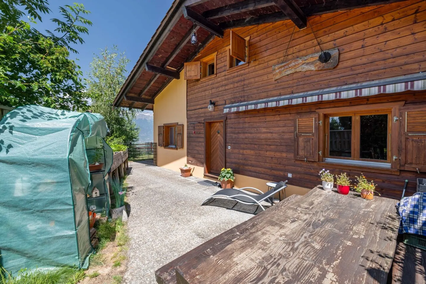 Chalet individuale con vista mozzafiato - Foto 1 di 9