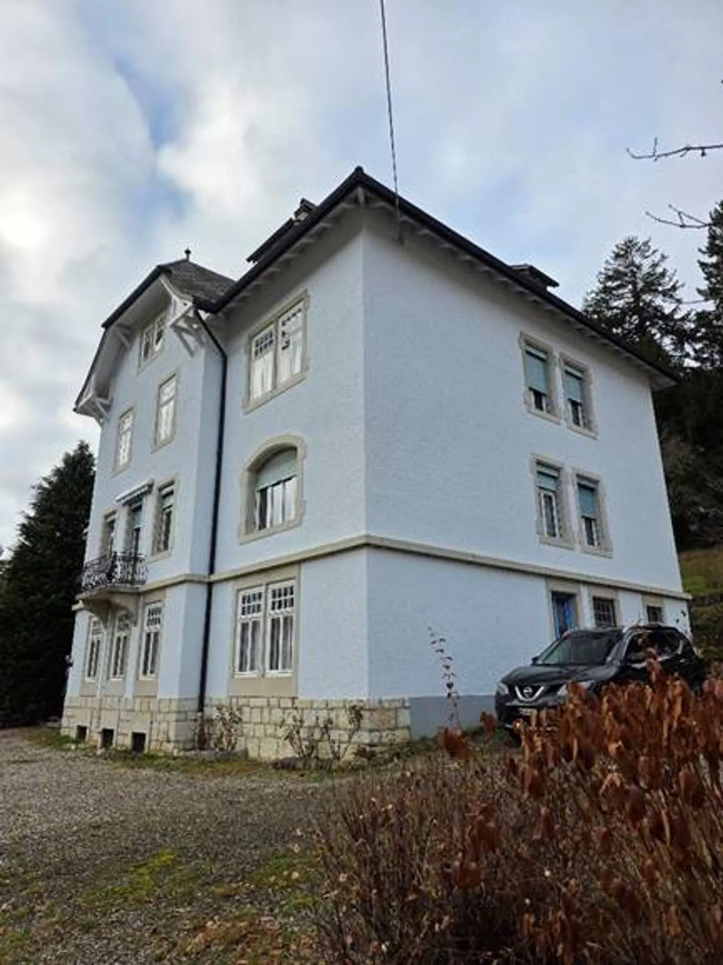 Maison de maître élégante à Sonvilier - Photo 4 sur 30