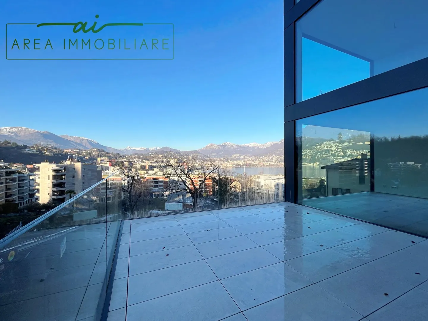 NEUES 4.5-ZIMMER-PENTHOUSE MIT SEEBLICK IN PARADISO - Foto 3 von 13
