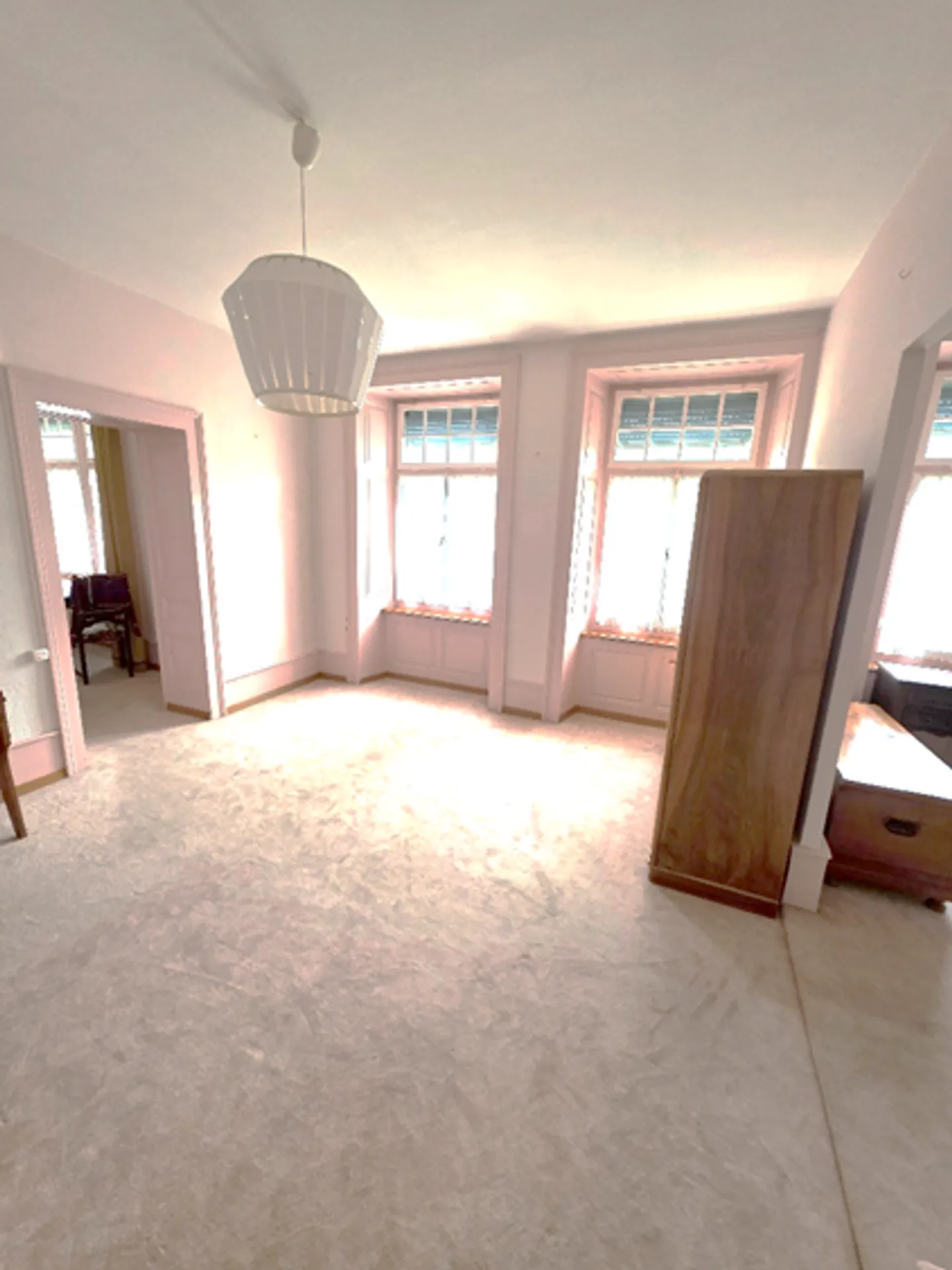 Maison de maître élégante à Sonvilier - Photo 23 sur 30