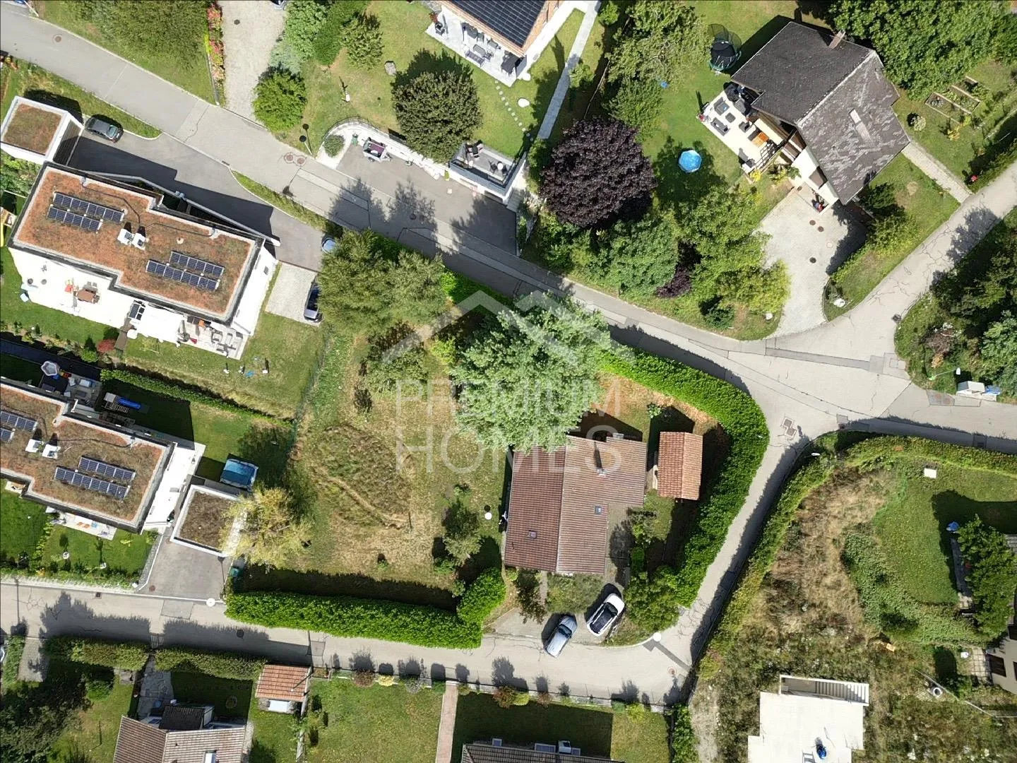 Geräumiges Einfamilienhaus mit Garten in ruhiger Lage - Foto 7 von 8
