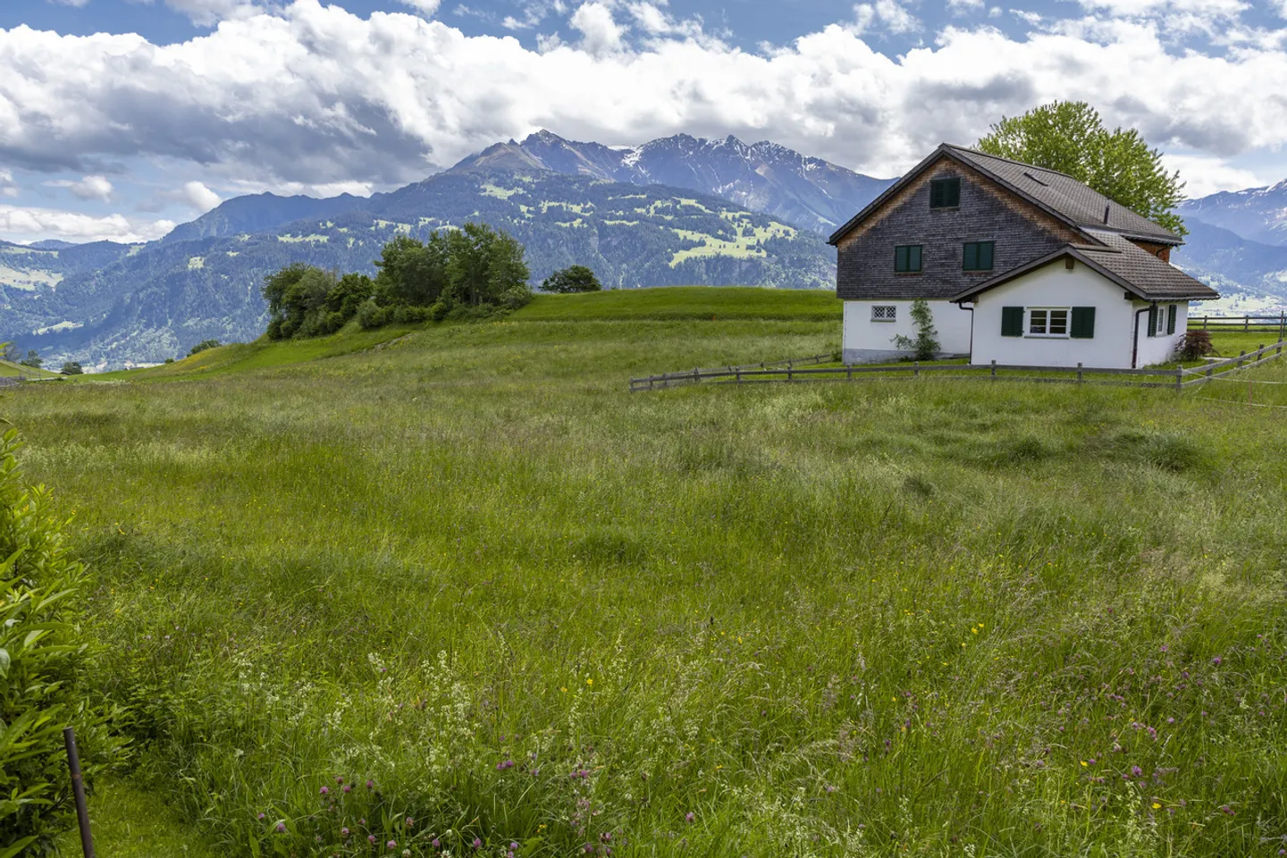 Ein ruhiger Ort für Ihr neues Zuhause - Foto 1 von 4