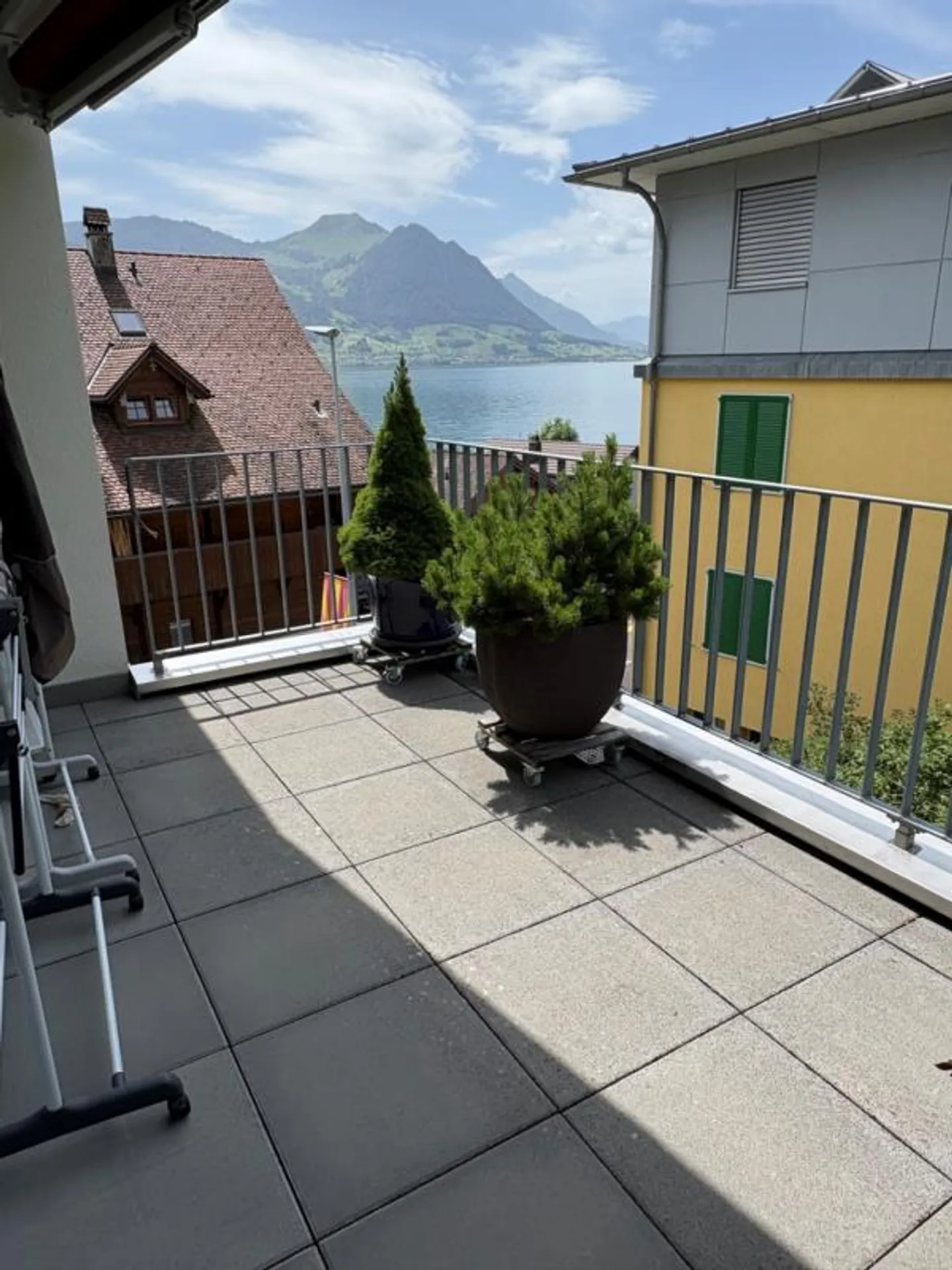 La tua nuova casa nel cuore di Gersau - Foto 2 di 5