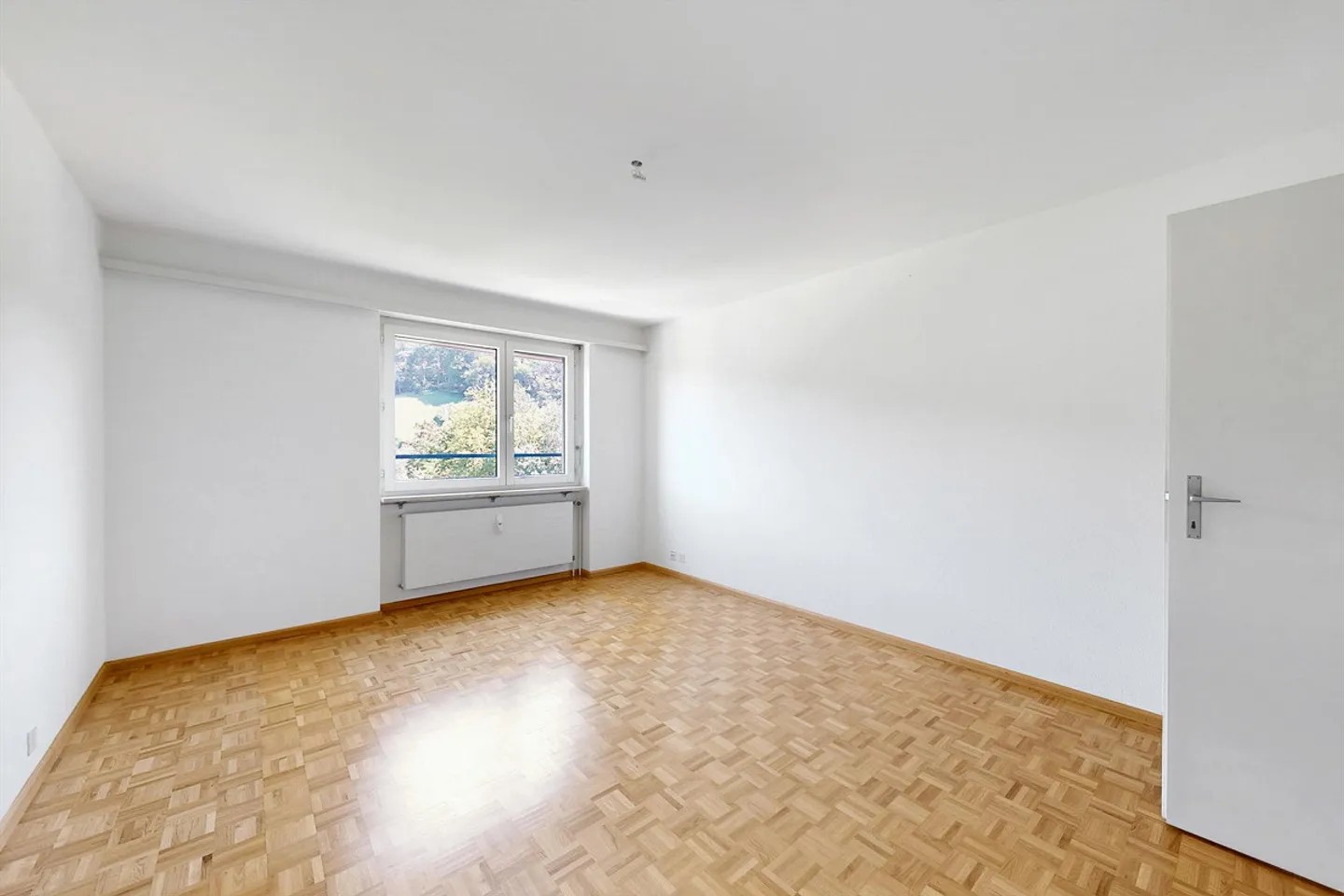 Apartment for rent - Photo 4 of 7