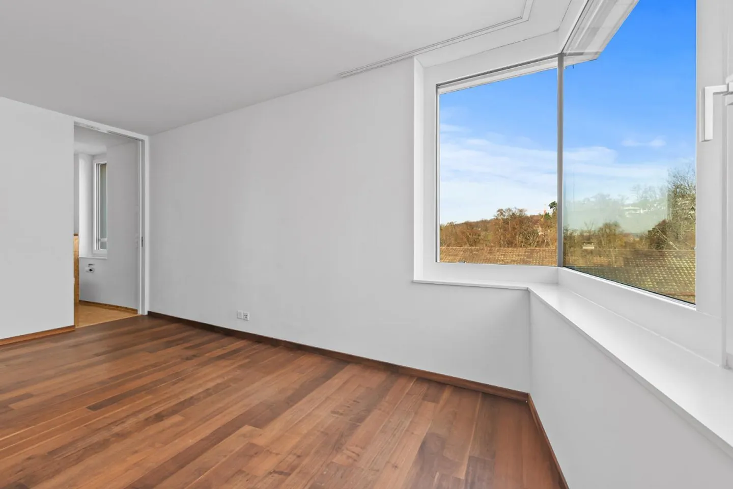 Exclusive City Apartment - Photo 4 of 9