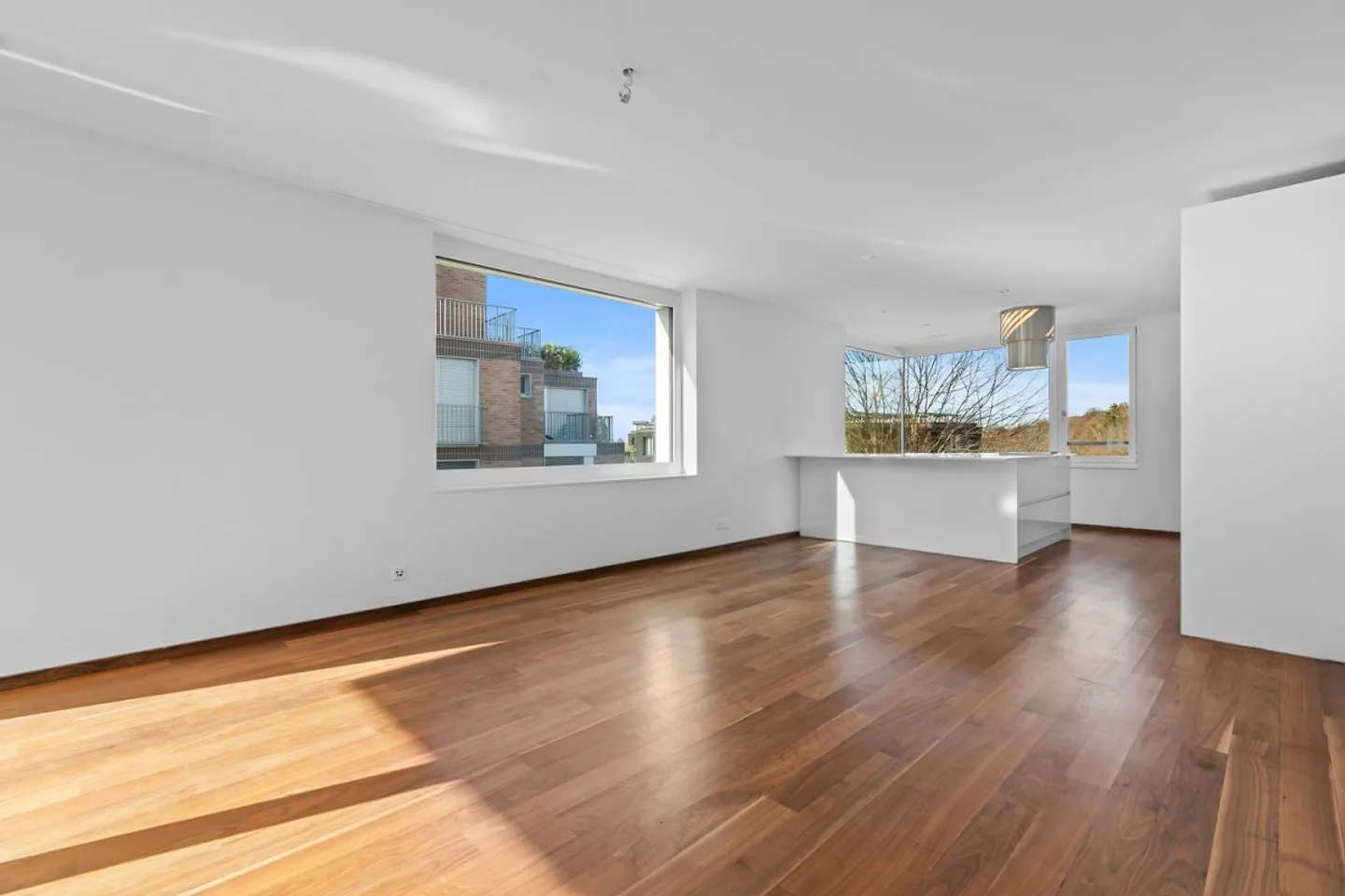 Exclusive City Apartment - Photo 2 of 9