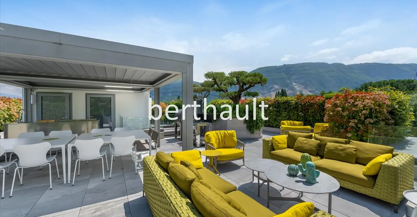Exclusive Duplex with Rooftop Garden - Photo 1 of 30