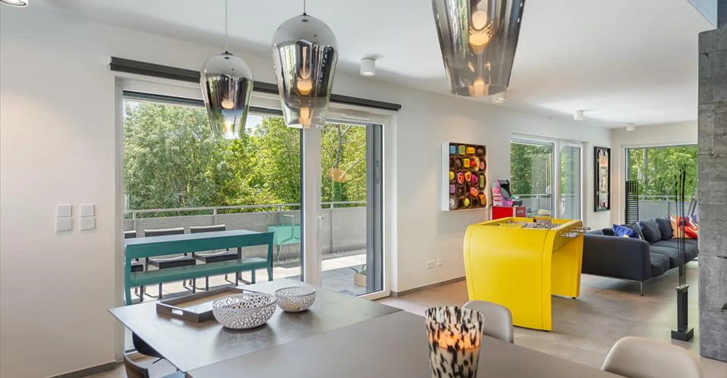 Exclusive Duplex with Rooftop Garden - Photo 11 of 30