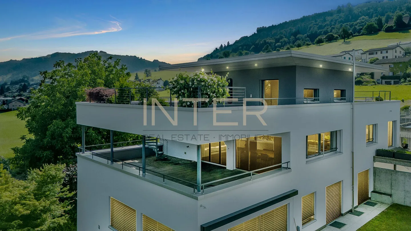 Spacious Attic Maisonette for Comfort in Ebikon - 5.5-Room Apartment with Panoramic View - Photo 1 of 21