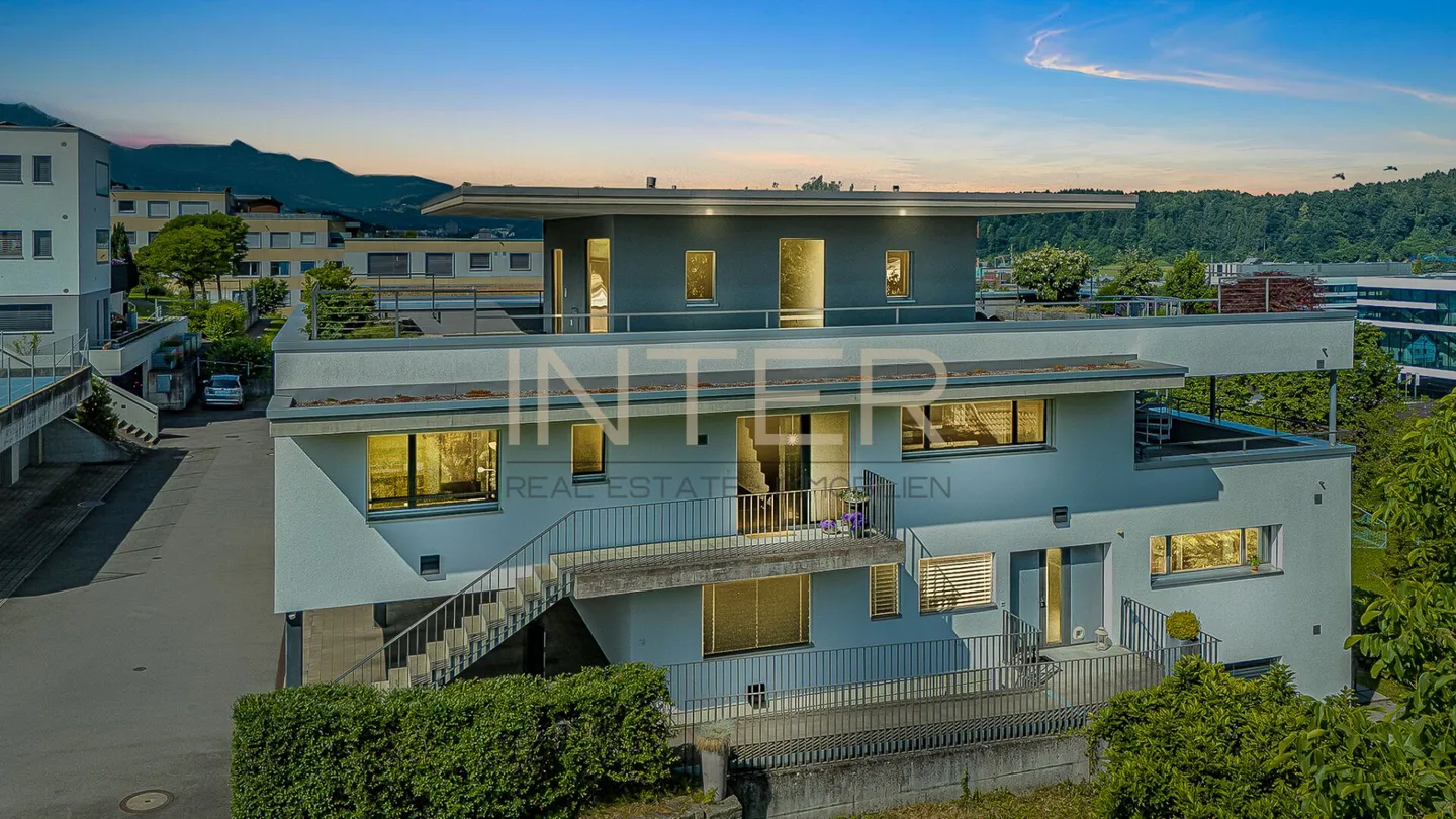 Spacious Attic Maisonette for Comfort in Ebikon - 5.5-Room Apartment with Panoramic View - Photo 2 of 21