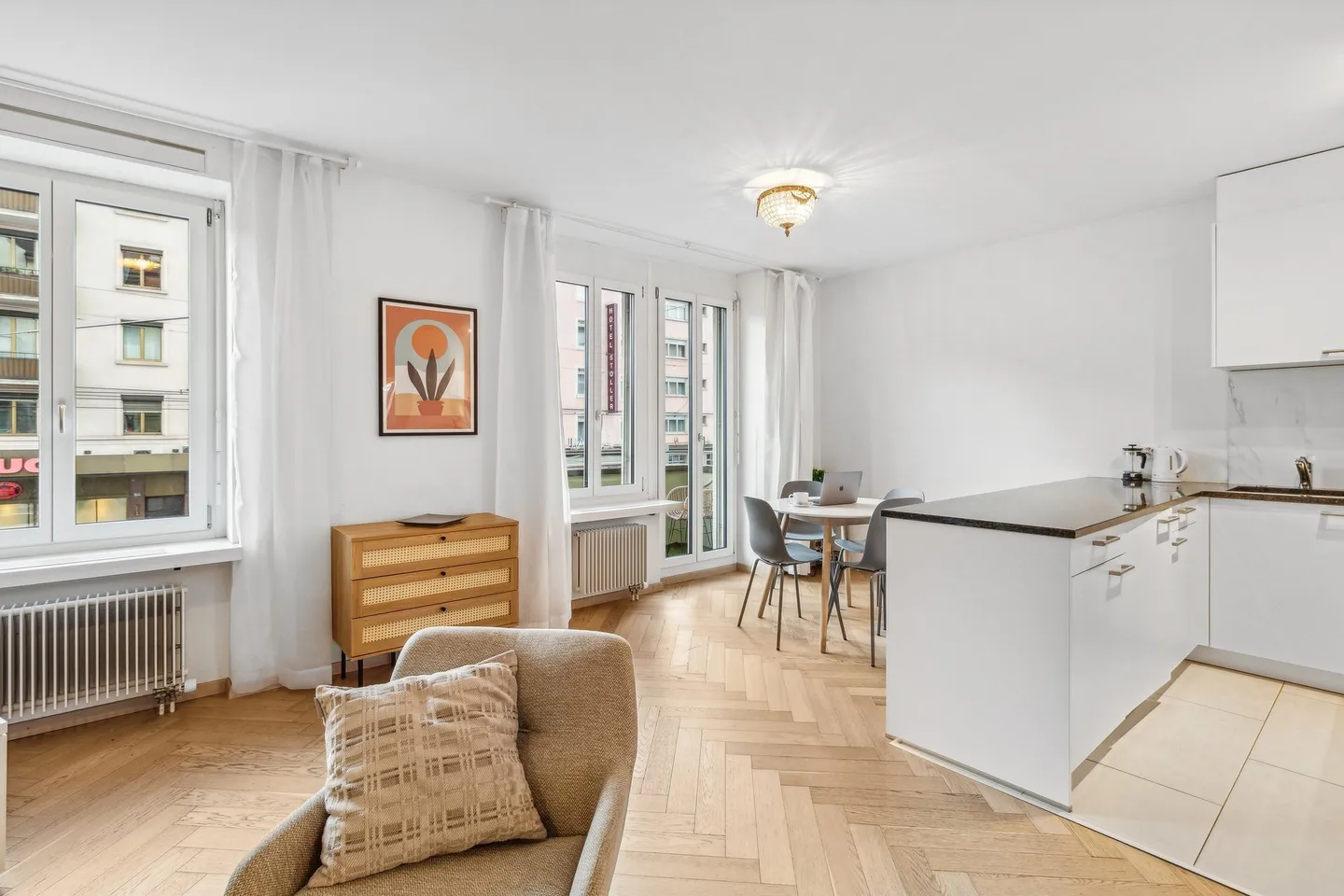 Appartamento in affitto - Foto 2 di 9