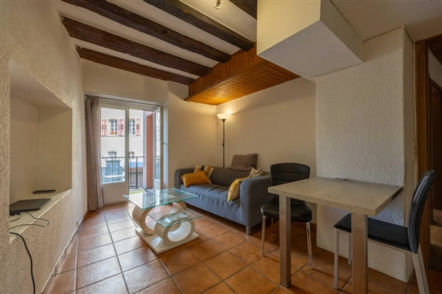 Restaurant in ideal location in the heart of the old town - sale with walls - Photo 7 of 8