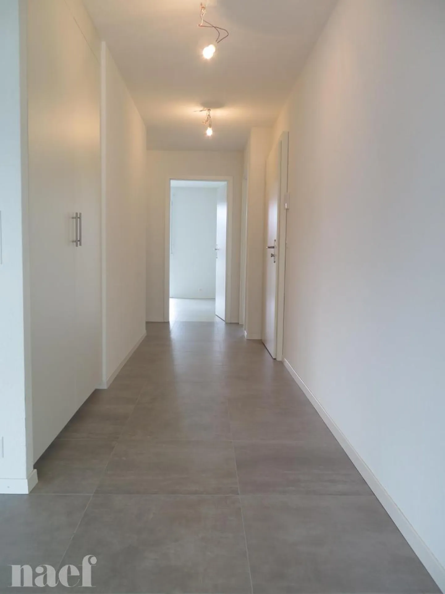 Appartement lumineux 4.5 - Photo 6 sur 13