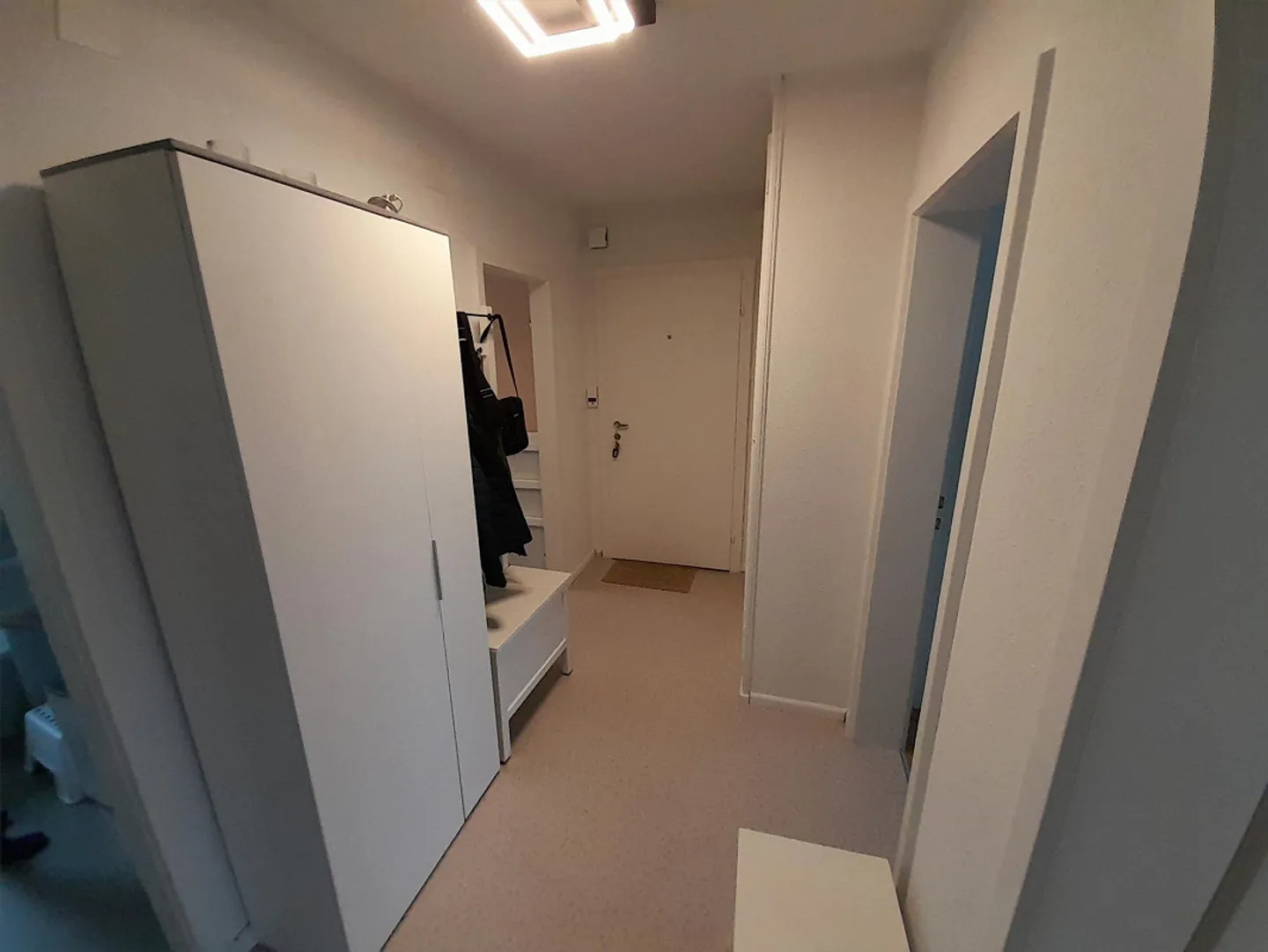 Charmante appartement 3 pièces avec balcon - Photo 7 sur 8