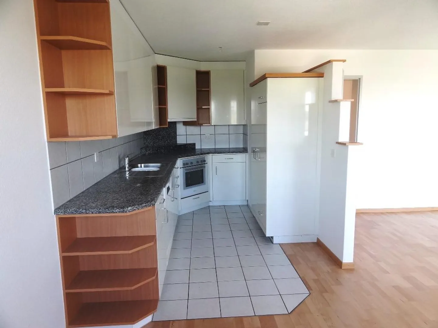 Helles Apartment mit fantastischem Ausblick - Foto 2 von 10