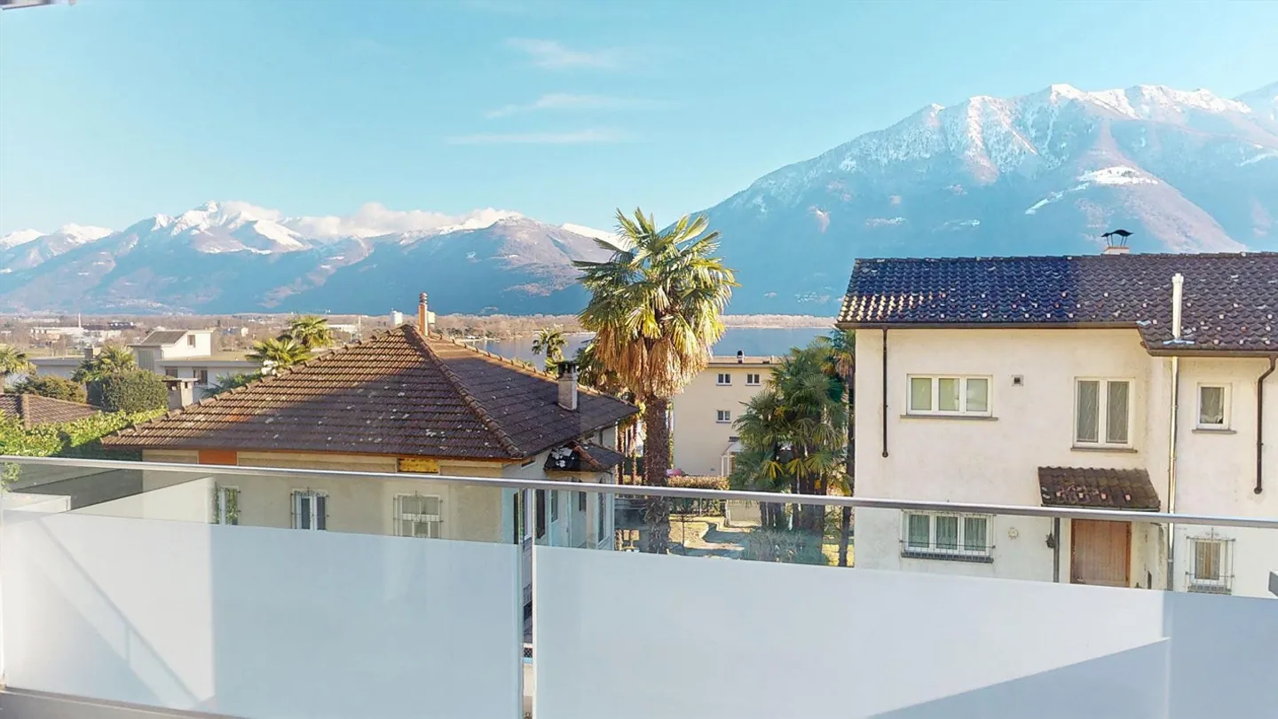 Spazioso appartamento di 3 locali - Foto 8 di 13