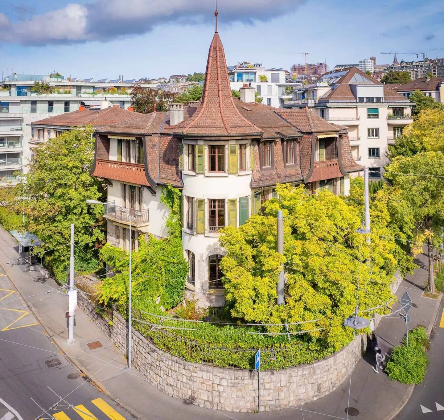 Appartamento in stile Haussmann con 5,5 stanze, a due passi da Ouchy - Foto 2 di 8