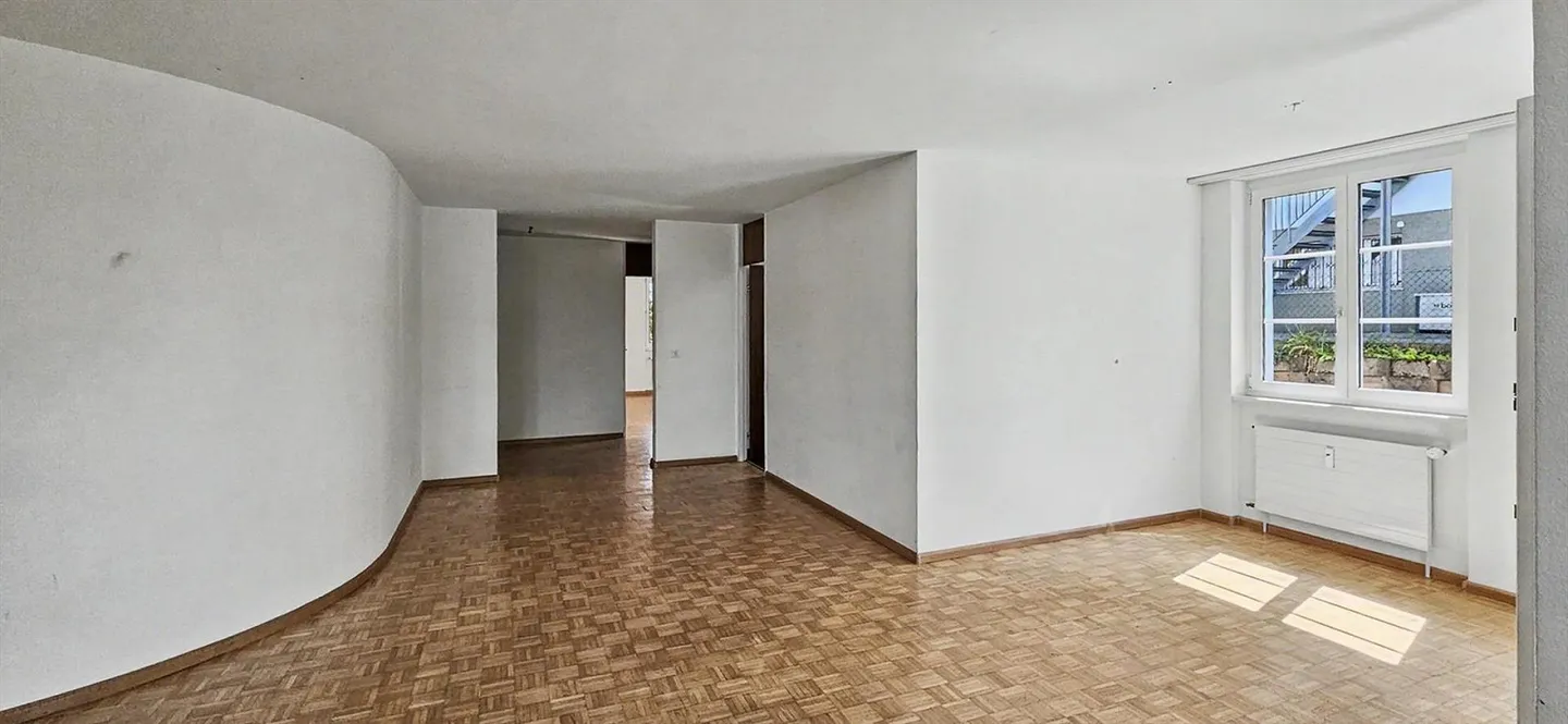 Stilvolle Wohnung in Schönenbuch - Foto 8 von 11