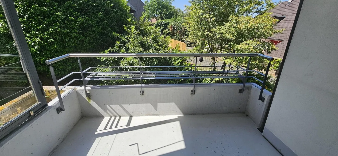 Stilvolle Wohnung in Schönenbuch - Foto 10 von 11
