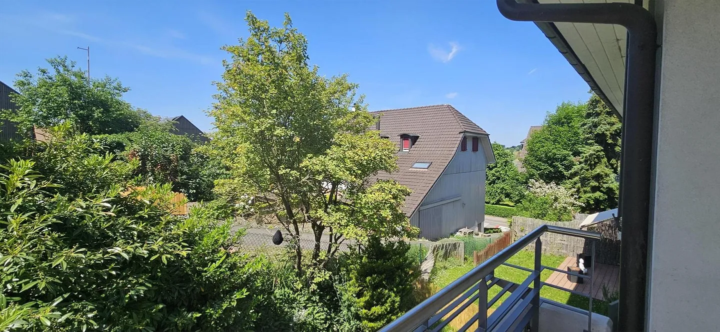 Stilvolle Wohnung in Schönenbuch - Foto 11 von 11