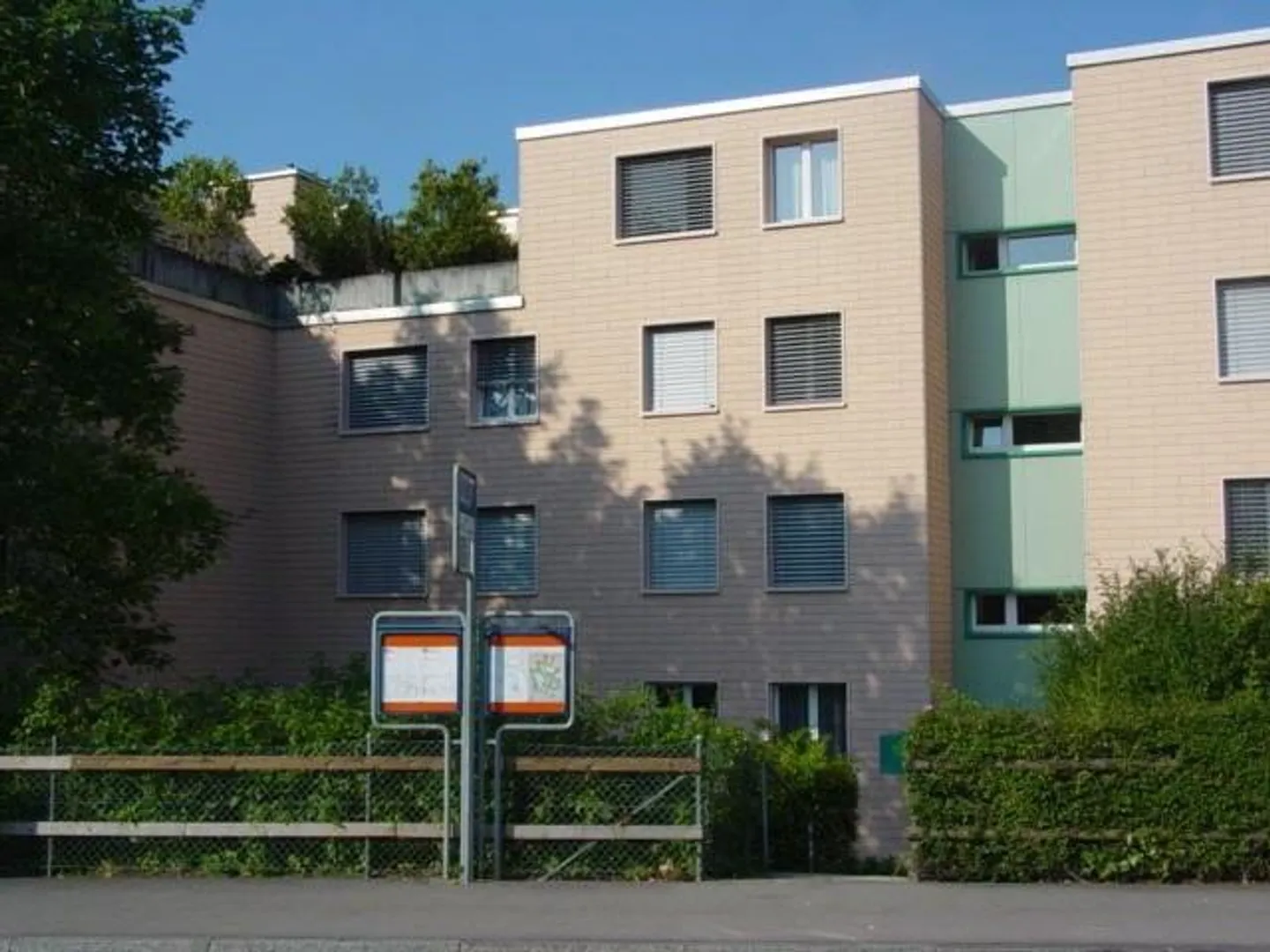 Living in a child-friendly property - Photo 1 of 6