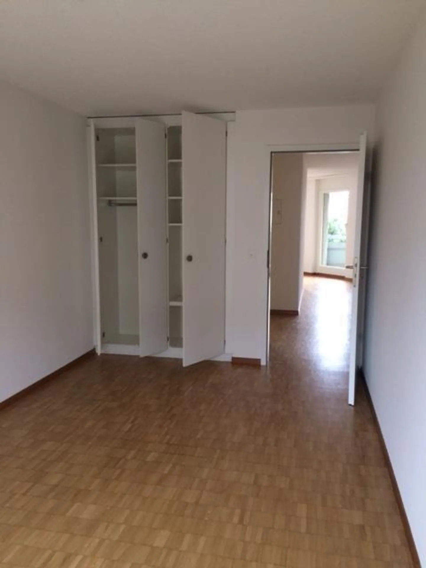 Cozy and centrally located apartment in Kerzers sought? - Photo 5 of 5