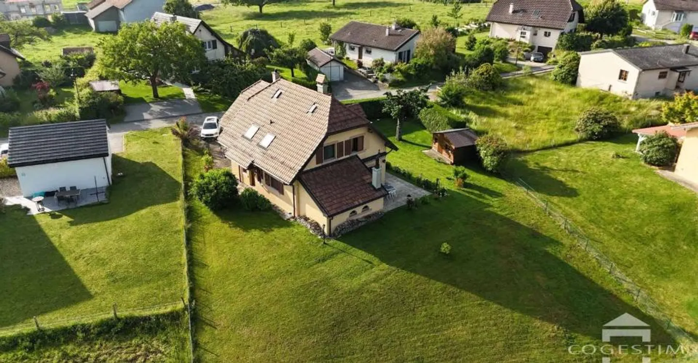 Villa 7 stanze - Foto 1 di 13